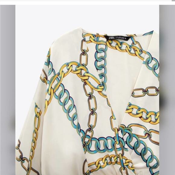 Zara Chain Print Top Size Medium - Picture 7 of 9